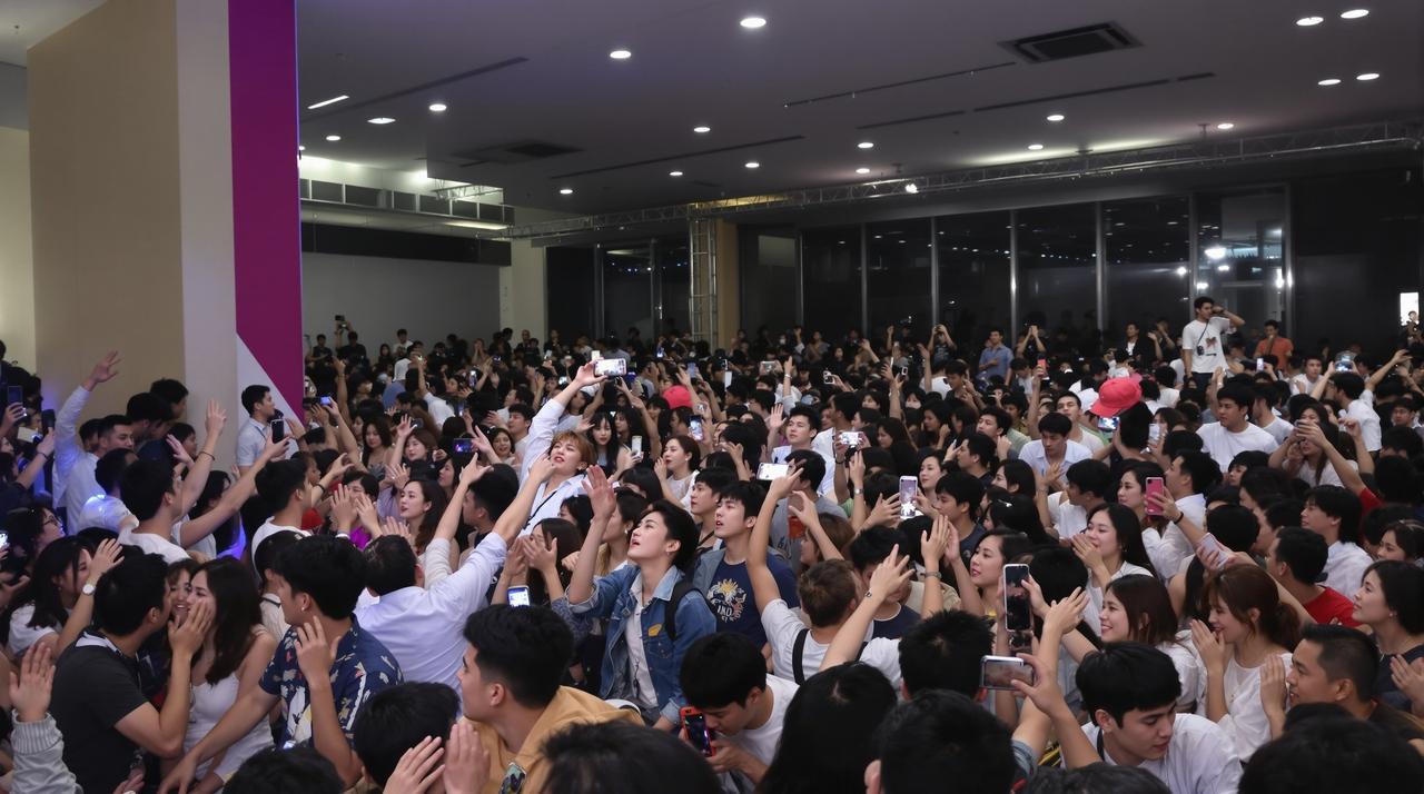 国产精品久久2026年度影迷见面会